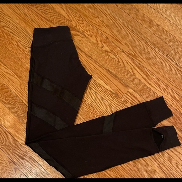 LuluLemon leggings - Picture 2 of 8